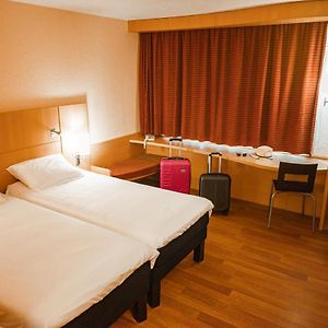 Standard Zimmer mit zwei Einzelbetten